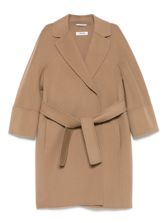 Cappotto ampio in lana vergine 