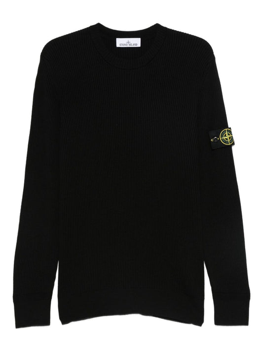 Maglione a coste con applicazione 