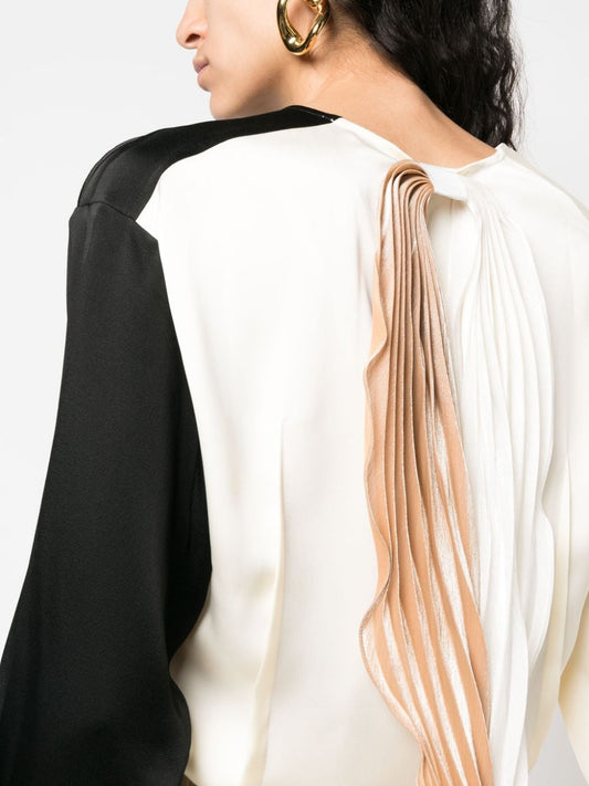 Blouse with color-block design