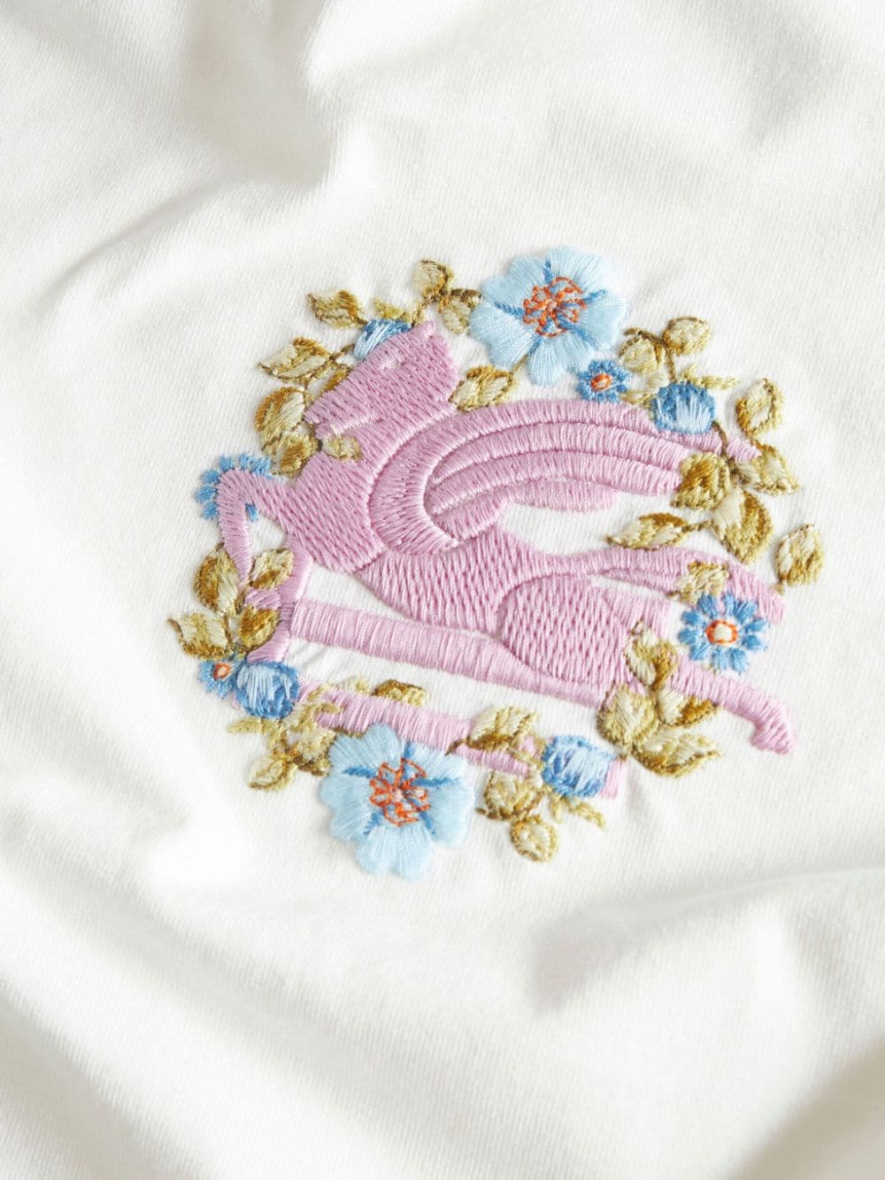 T-shirt with Pegasus embroidery